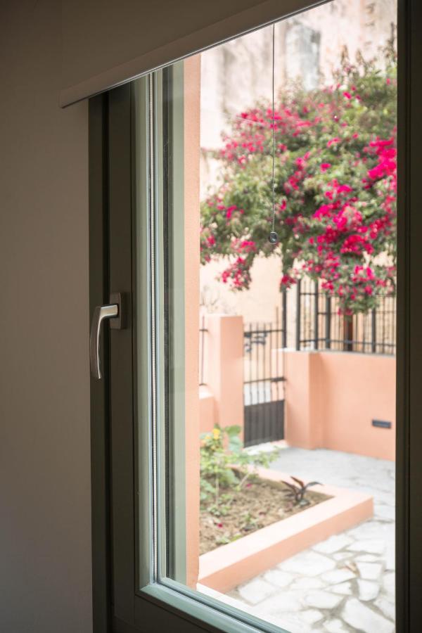 Lindas Convent Garden Home 2 Chania  Buitenkant foto