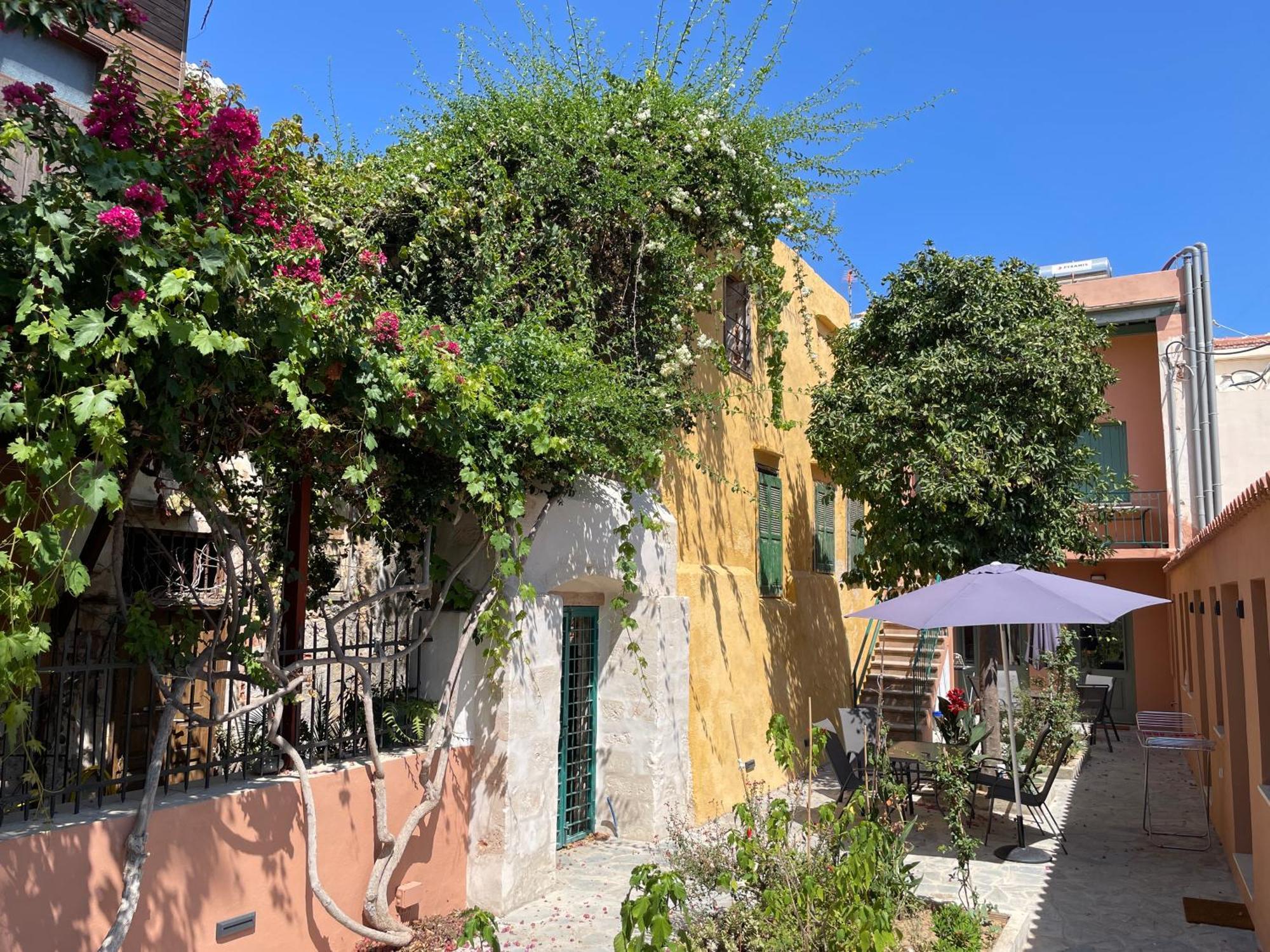 Lindas Convent Garden Home 2 Chania  Buitenkant foto
