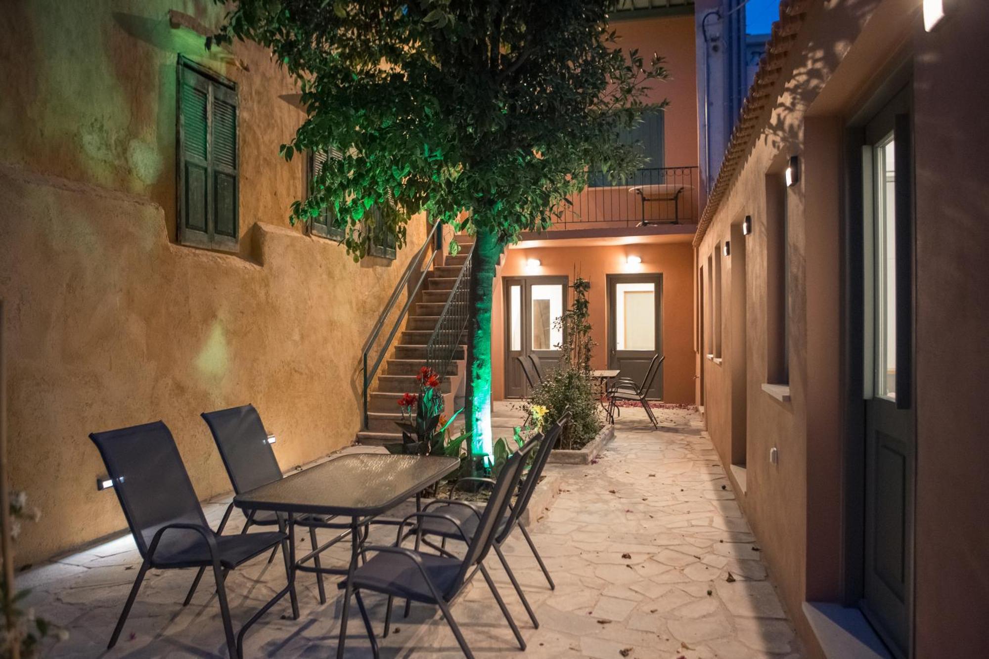 Lindas Convent Garden Home 2 Chania  Buitenkant foto
